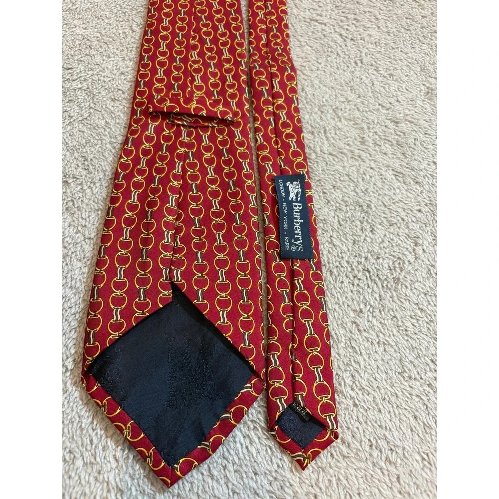 Vintage Burberry's Silk Tie Red‎ Gold Equestrian Horsebit Chain Made in England